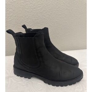 Thursday Boot Co Everyday 8.5 Black Matte Leather Lug Sole Chelsea Boots